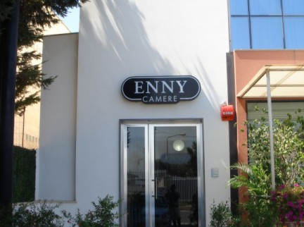 Camere Enny