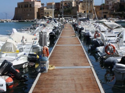 Pontile Il Veliero - Posti Barca a Lungo Termine